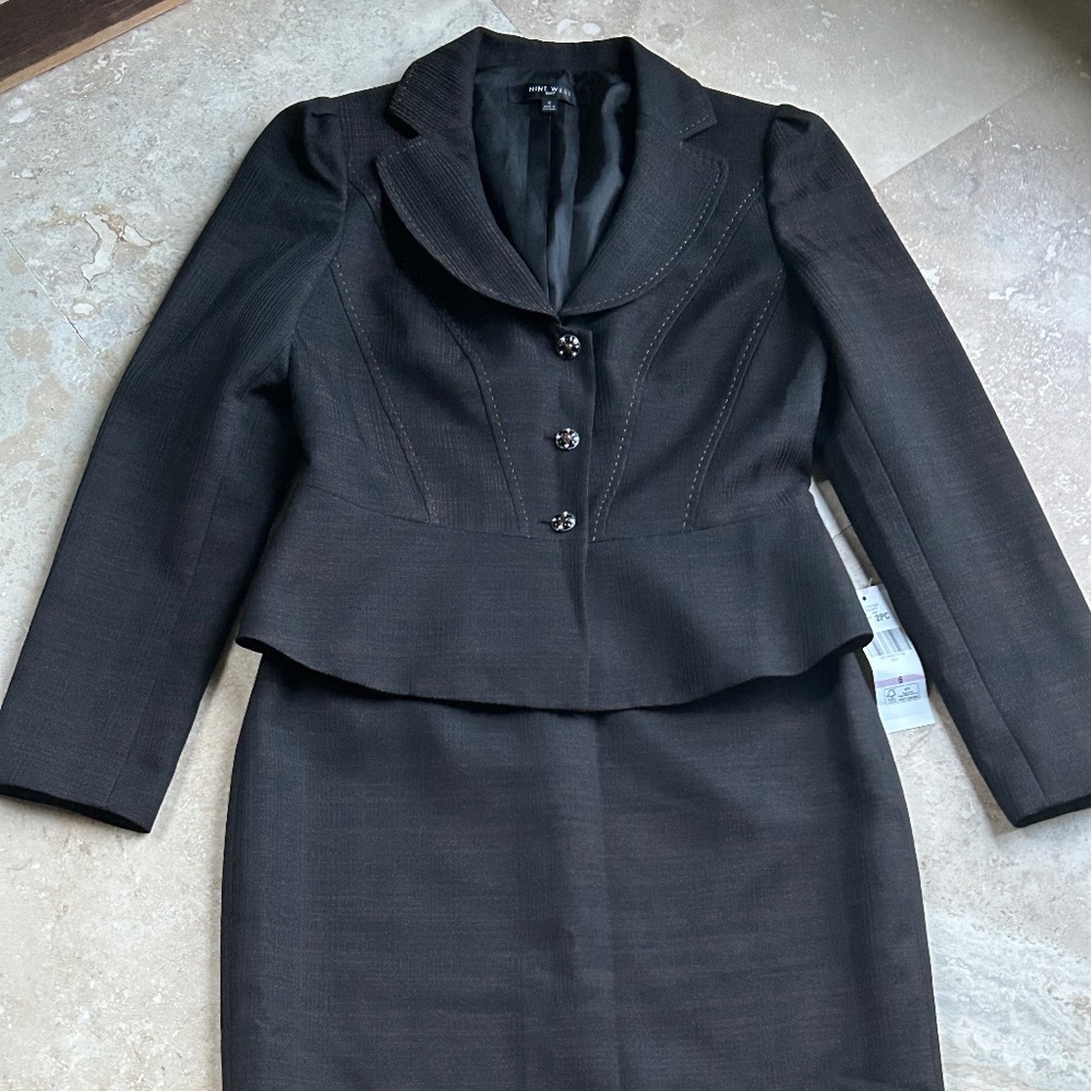 Nine West Classic Skirt Suit, Black Rust Woven Peplum with Stitching, Size 6 - Picture 9 of 16